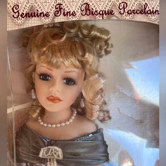 Collectible Genuine Fine Bisque Porcelain with Certificate of Authenticity - Picture 4 of 15